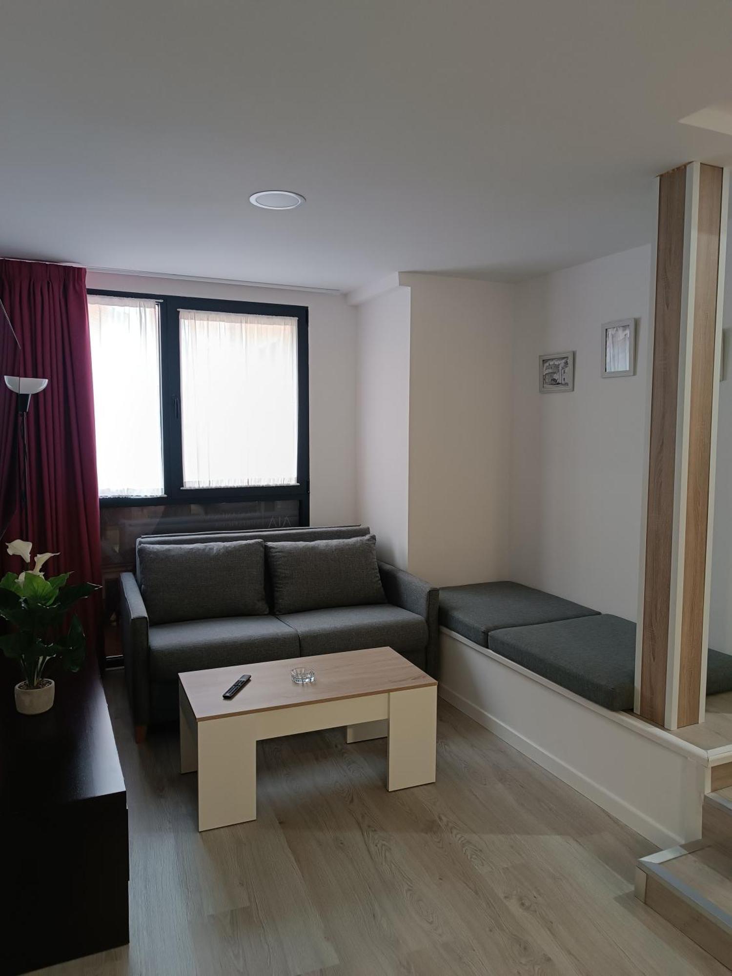 Apartamentos Turisticos Avila Puerta De San Isidro 1-4 Екстериор снимка